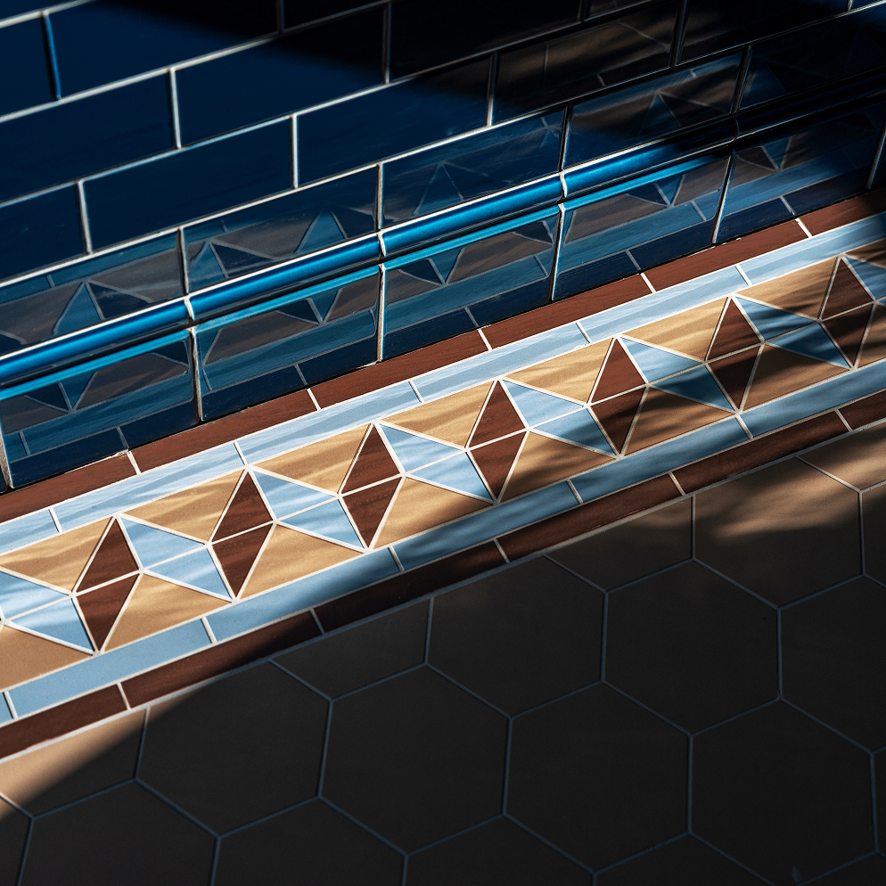 Fliser med dybde og glans